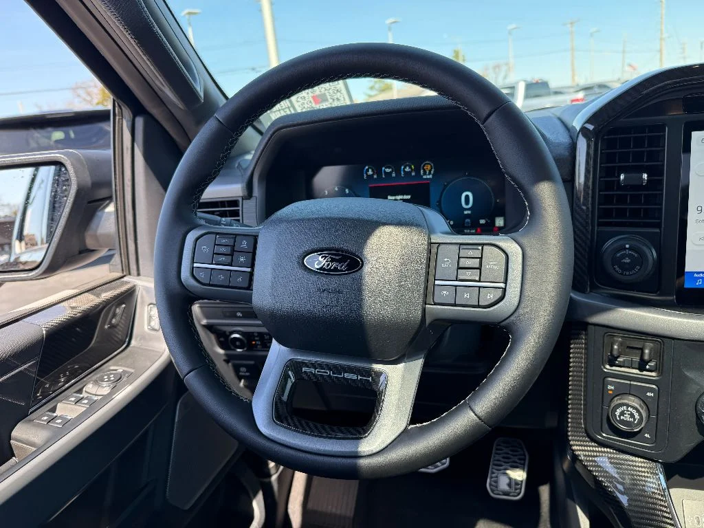 2025 Ford F-150 XLT - Photo 8