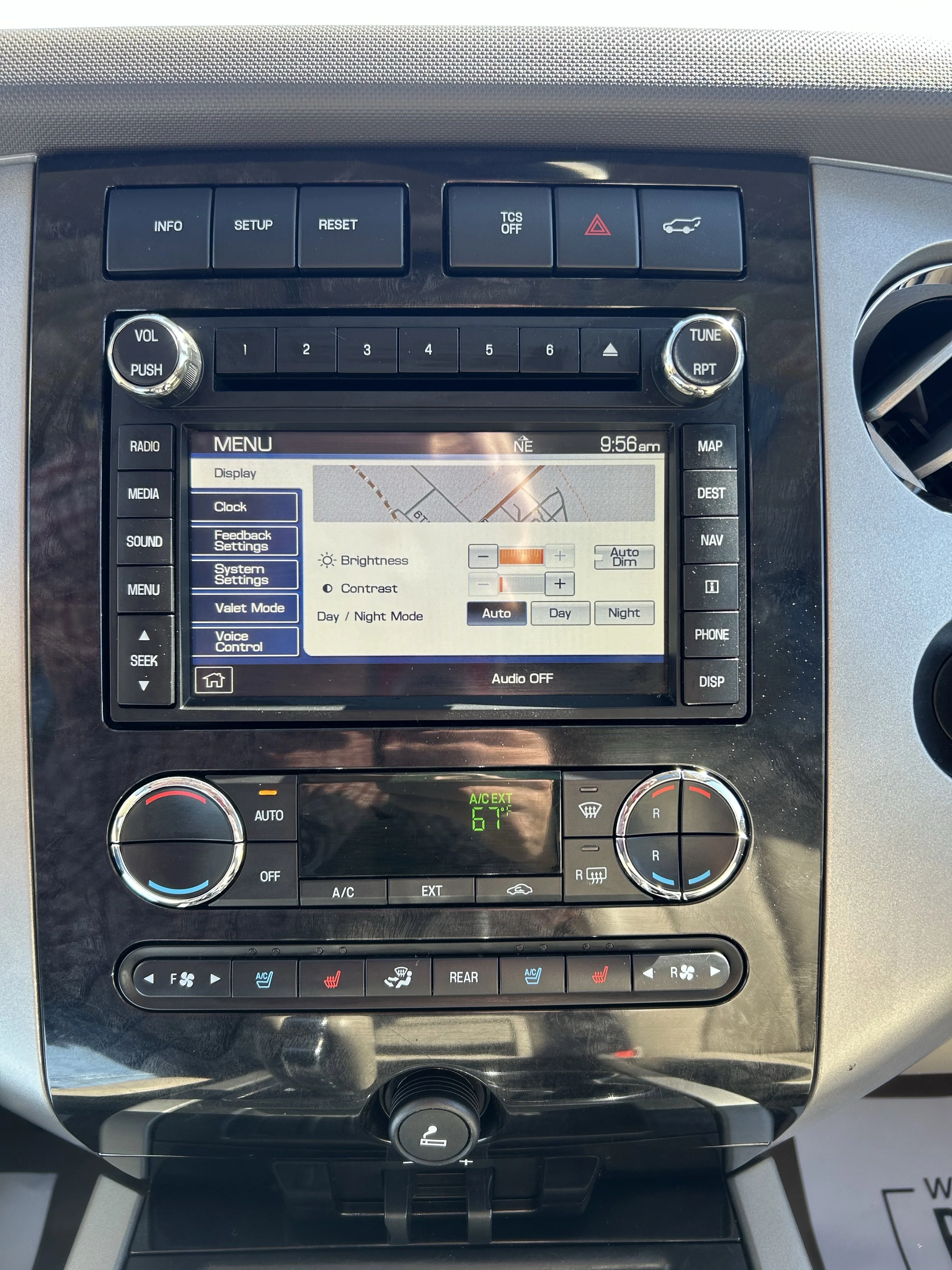 Used 2013 Red Ford Limited image 7
