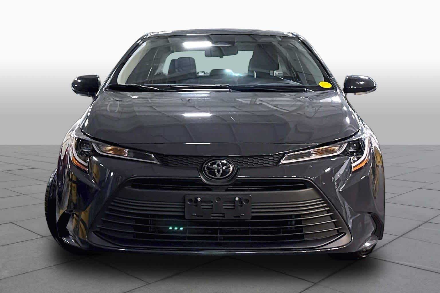 Used 2024 Underground Toyota LE image 3