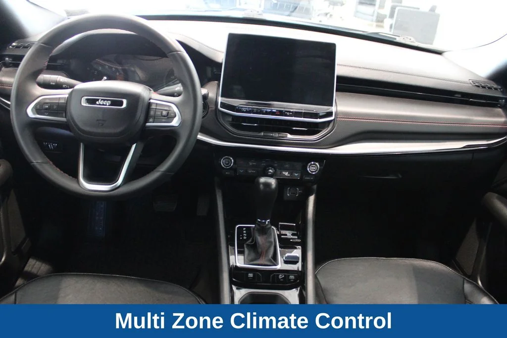 Used 2024 Silver Jeep Trailhawk image 8