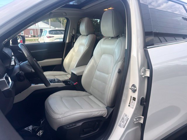 Used 2019 White Mazda Grand Touring image 13