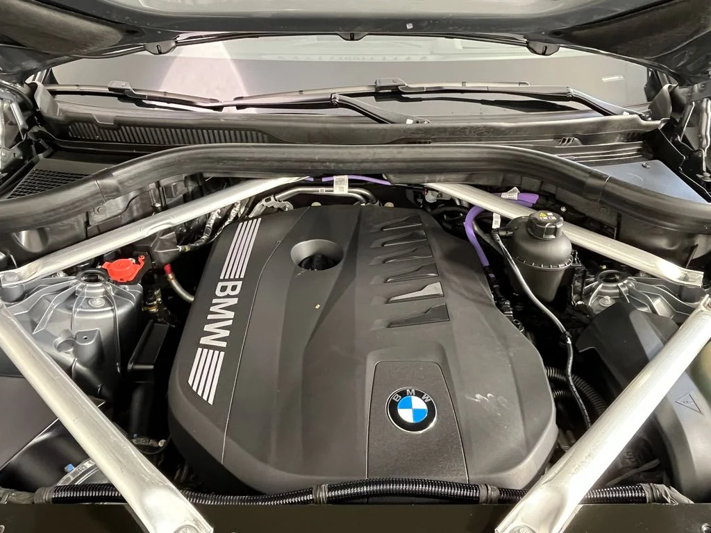 Certified Used 2026 Gray BMW xDrive40i image 16
