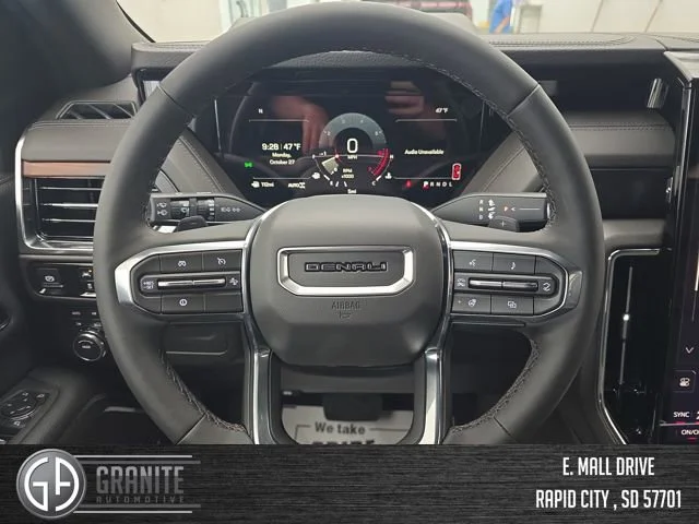 2026 GMC Yukon XL Denali - Photo 15