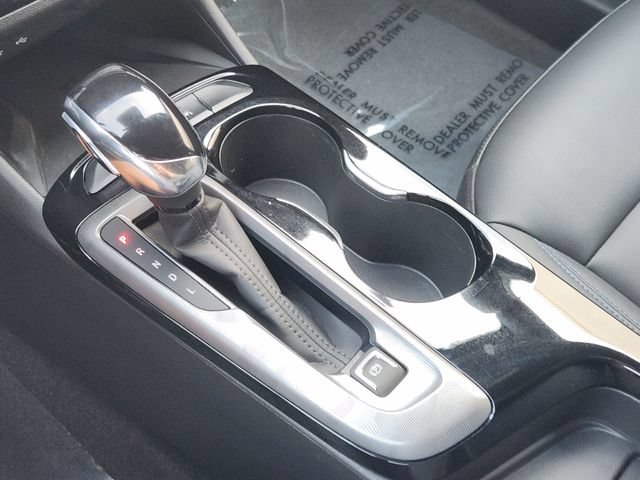 Used 2025 Summit White Buick Sport Touring image 22