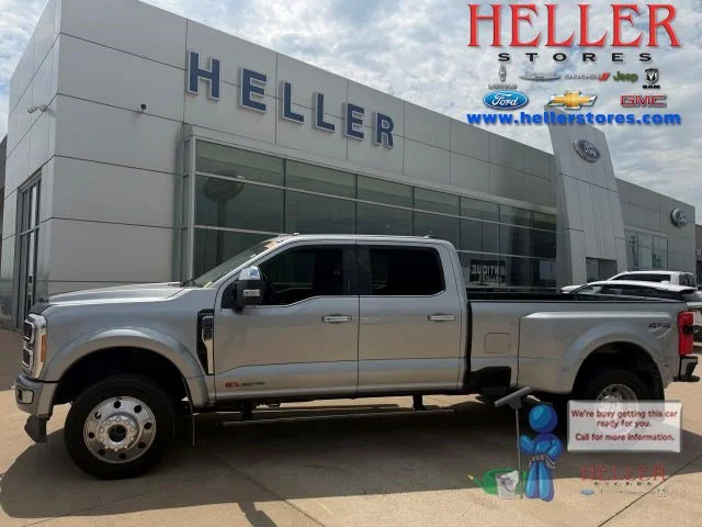 Used 2023 Iconic Silver Metallic Ford Platinum image 1