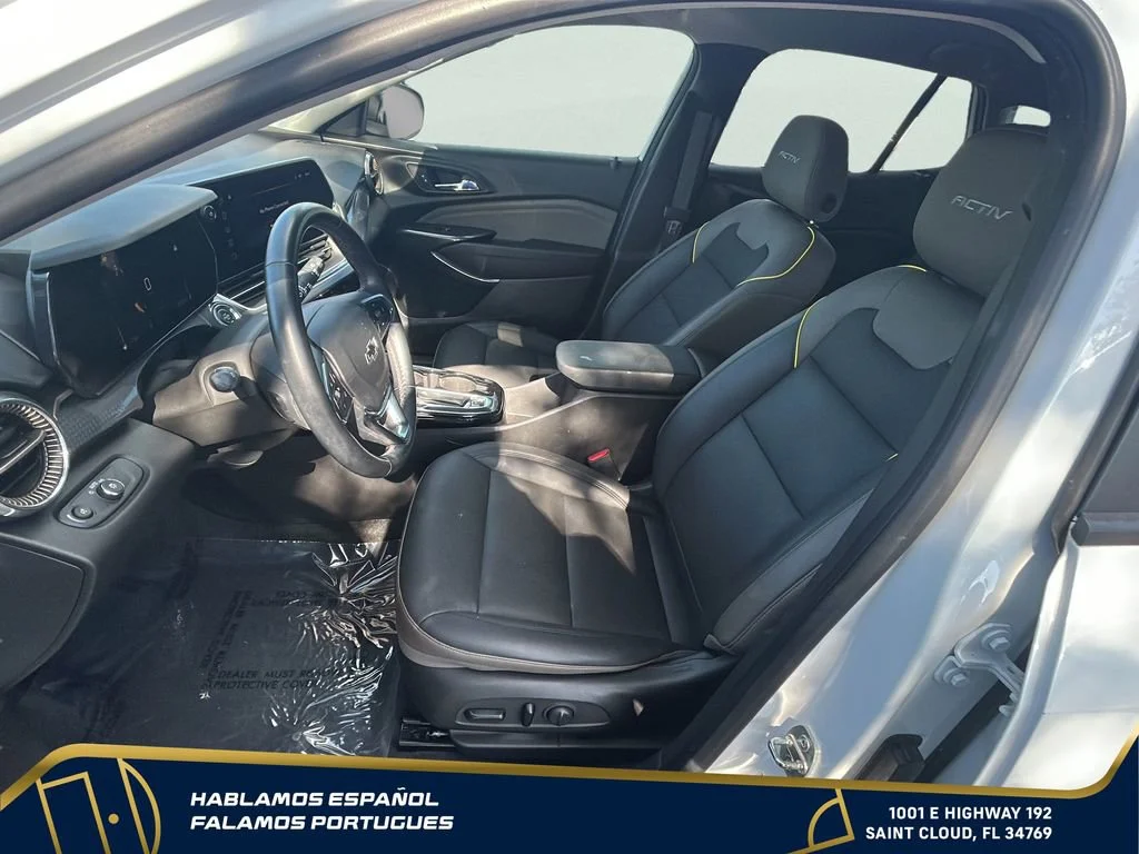 Used 2024 Summit White Chevrolet ACTIV image 12