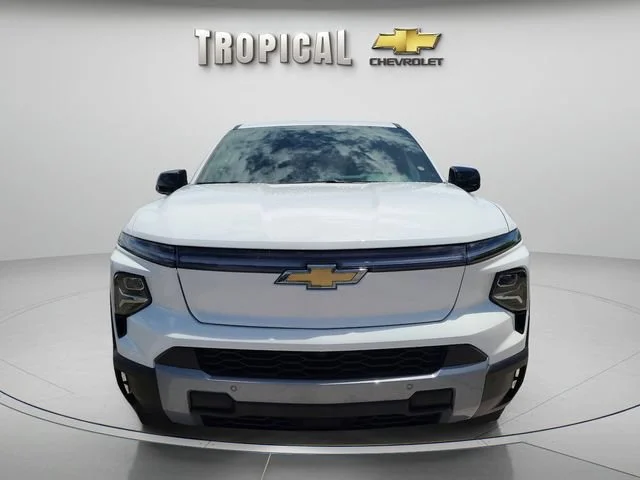 New 2026 Summit White Chevrolet LT - Extended Range image 8