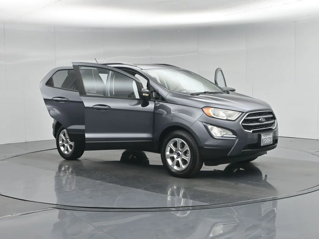 Certified Used 2018 Gray Ford SE image 38