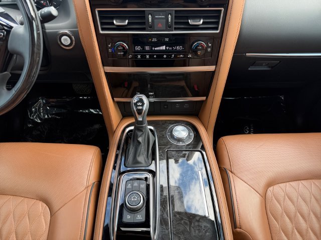 Used 2022 White INFINITI Sensory image 15