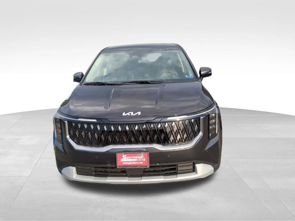 Used 2026  Kia LX image 2