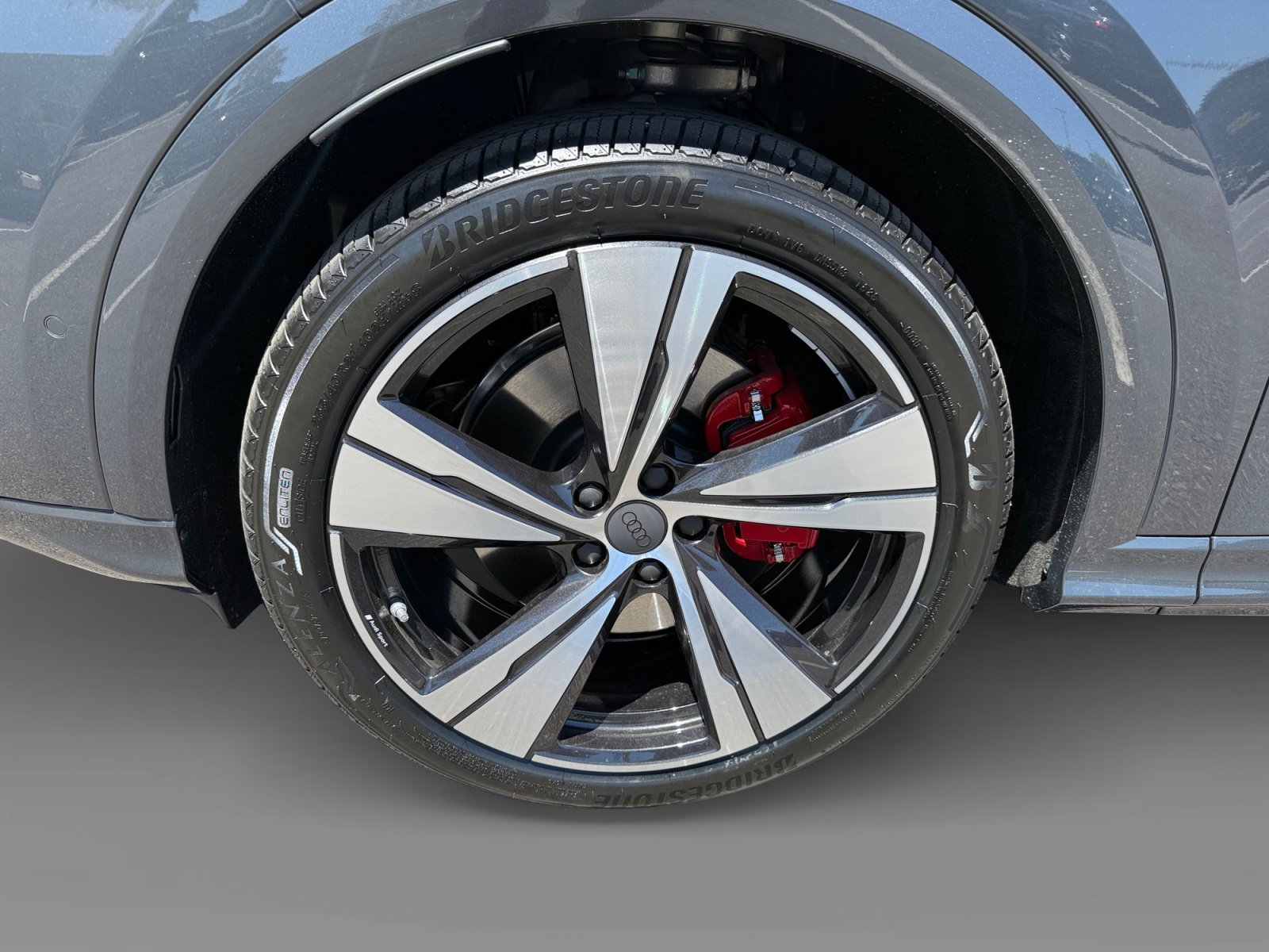 New 2026 Tambora Gray Metallic Audi Premium Plus 3.0 TFSI quattro image 9