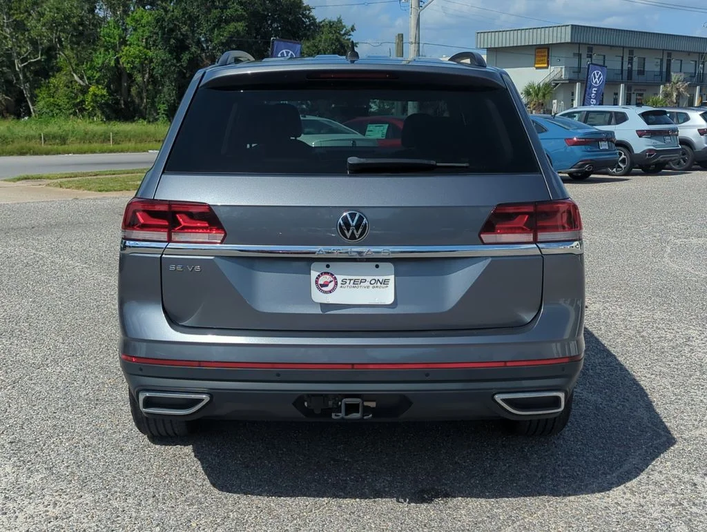 Used 2023 Gray Volkswagen 3.6L V6 SE w/Technology image 6