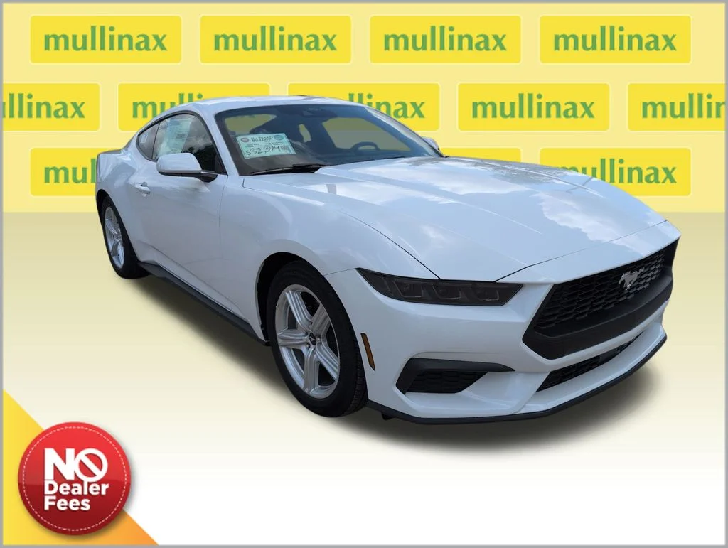 2026 Ford Mustang EcoBoost Fastback's photo