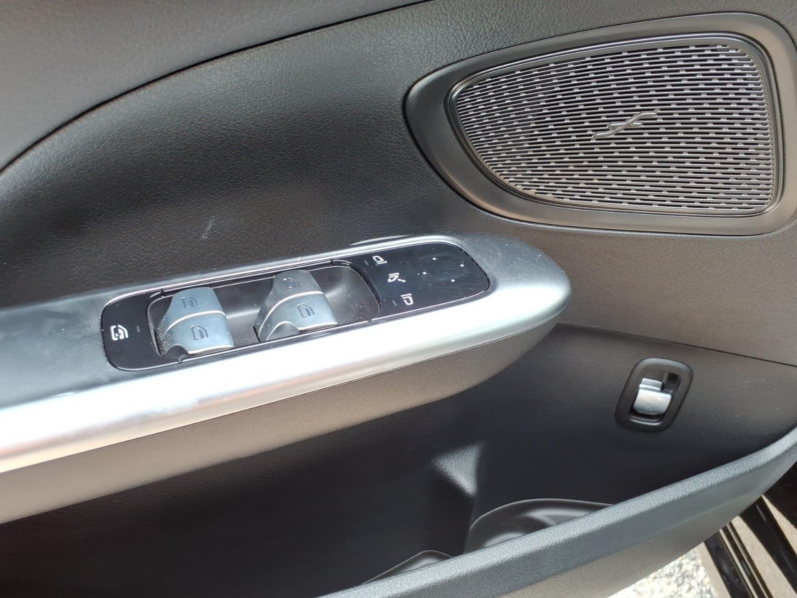 Used 2025 Black Mercedes-Benz C 300 image 14