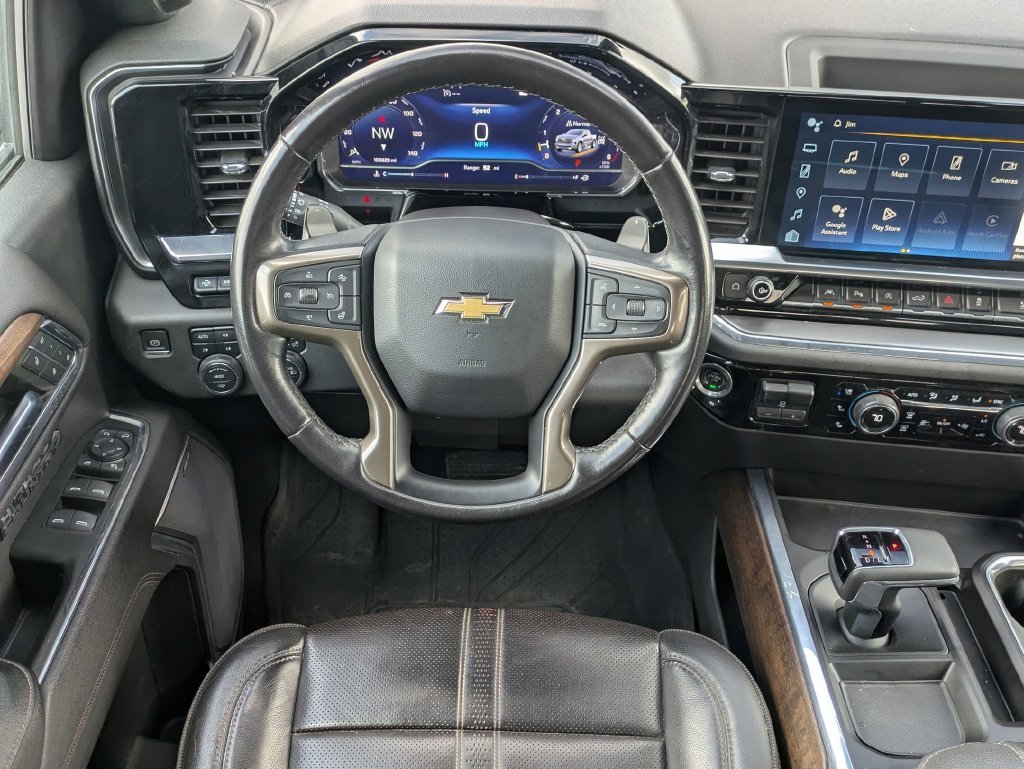 Used 2023 IRIDESCENT PEARL TRICOAT Chevrolet High Country image 32