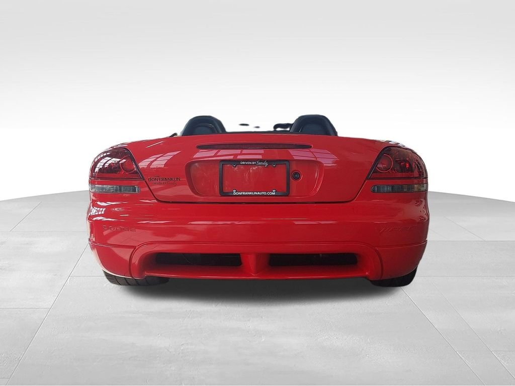 Used 2006 Red Dodge SRT10 image 4