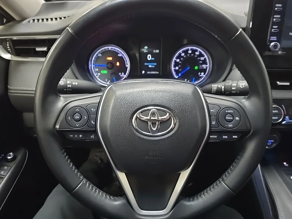 Used 2021 Blue Toyota LE image 18