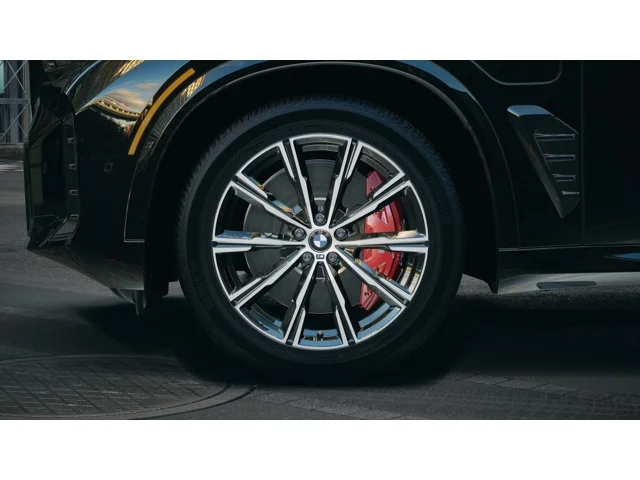New 2026 Black Sapphire Metallic BMW xDrive50e image 7