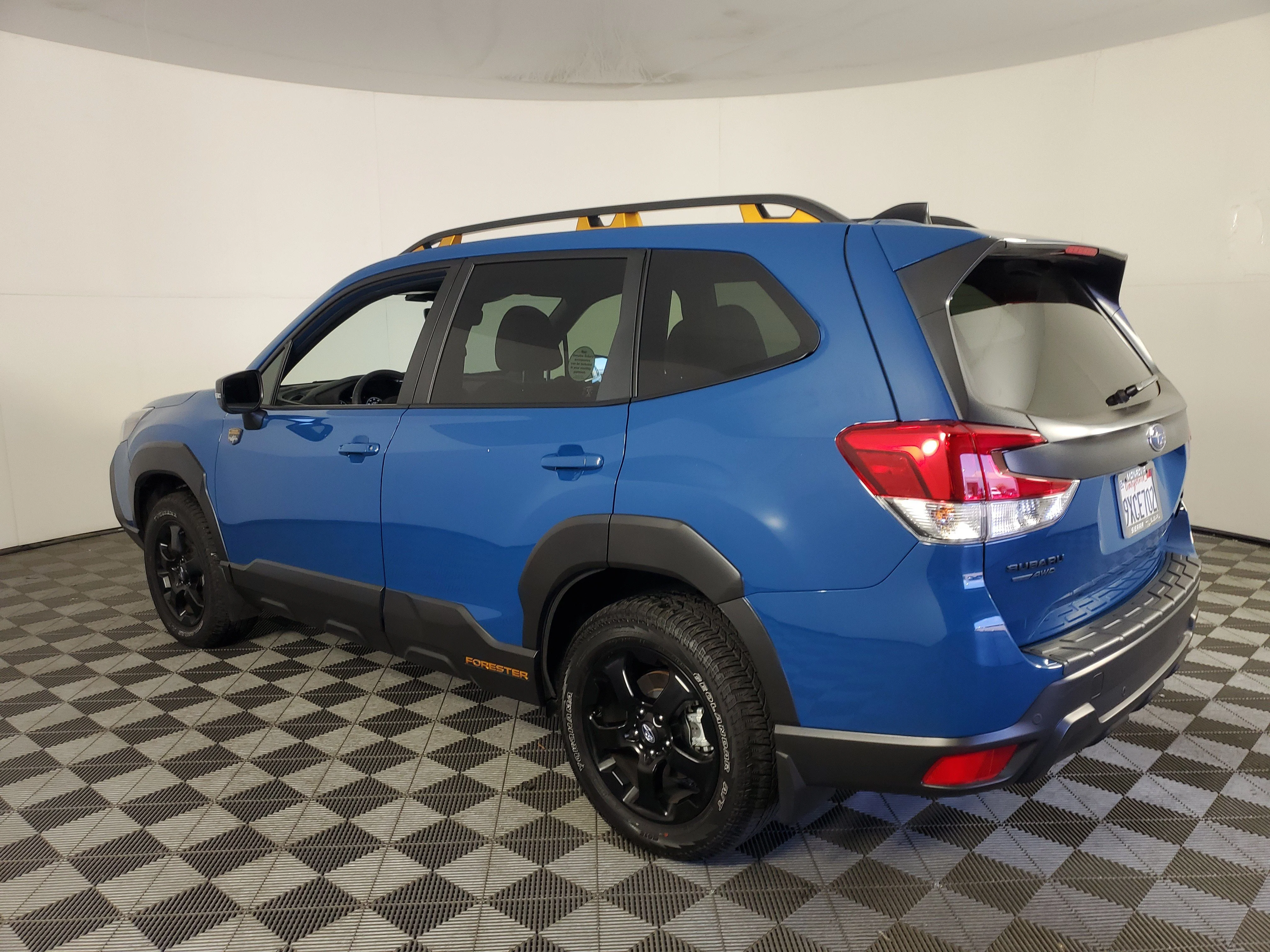 Certified Used 2025 Geyser Blue Subaru Wilderness image 6