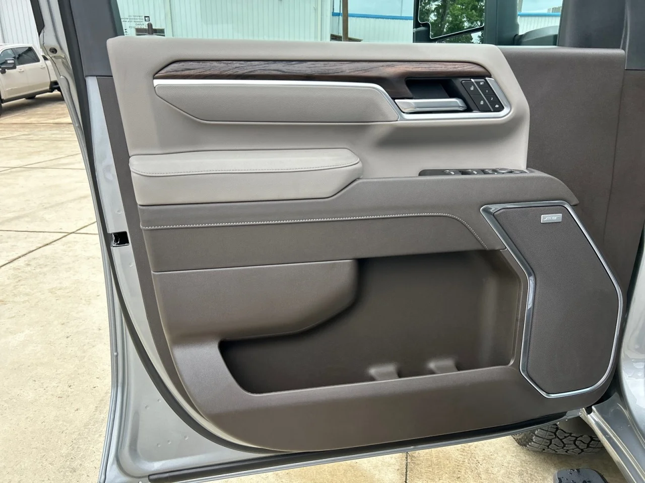 New 2026 Sterling Metallic GMC SLT image 10