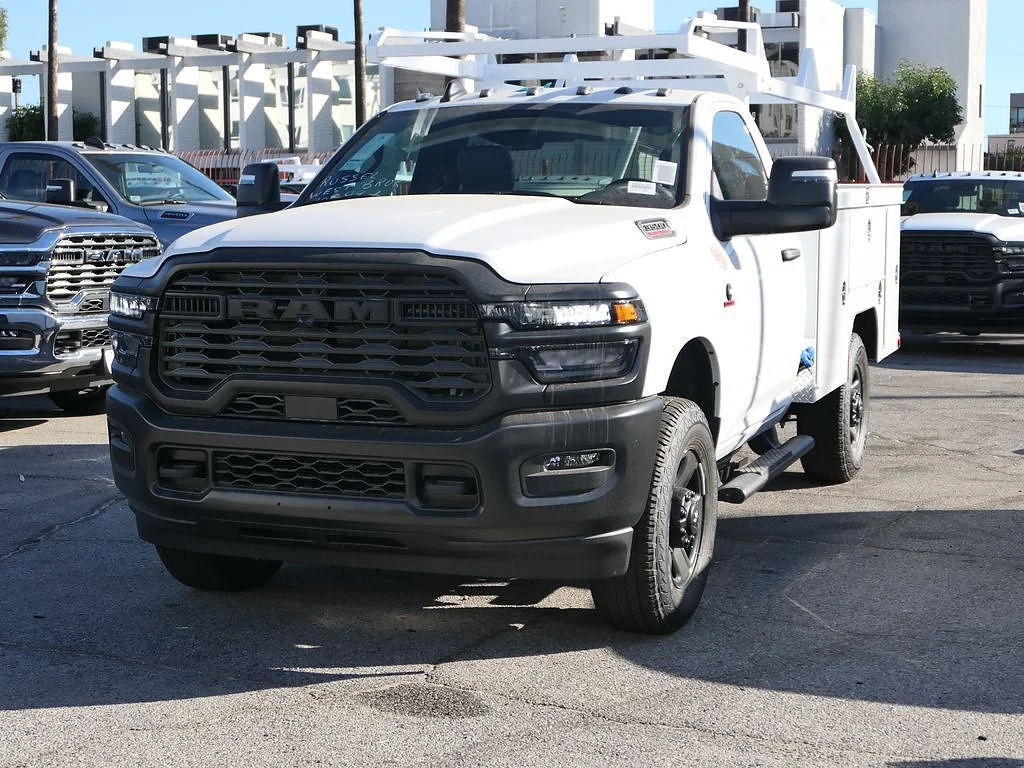 New 2026 Bright White Clearcoat RAM Tradesman image 7