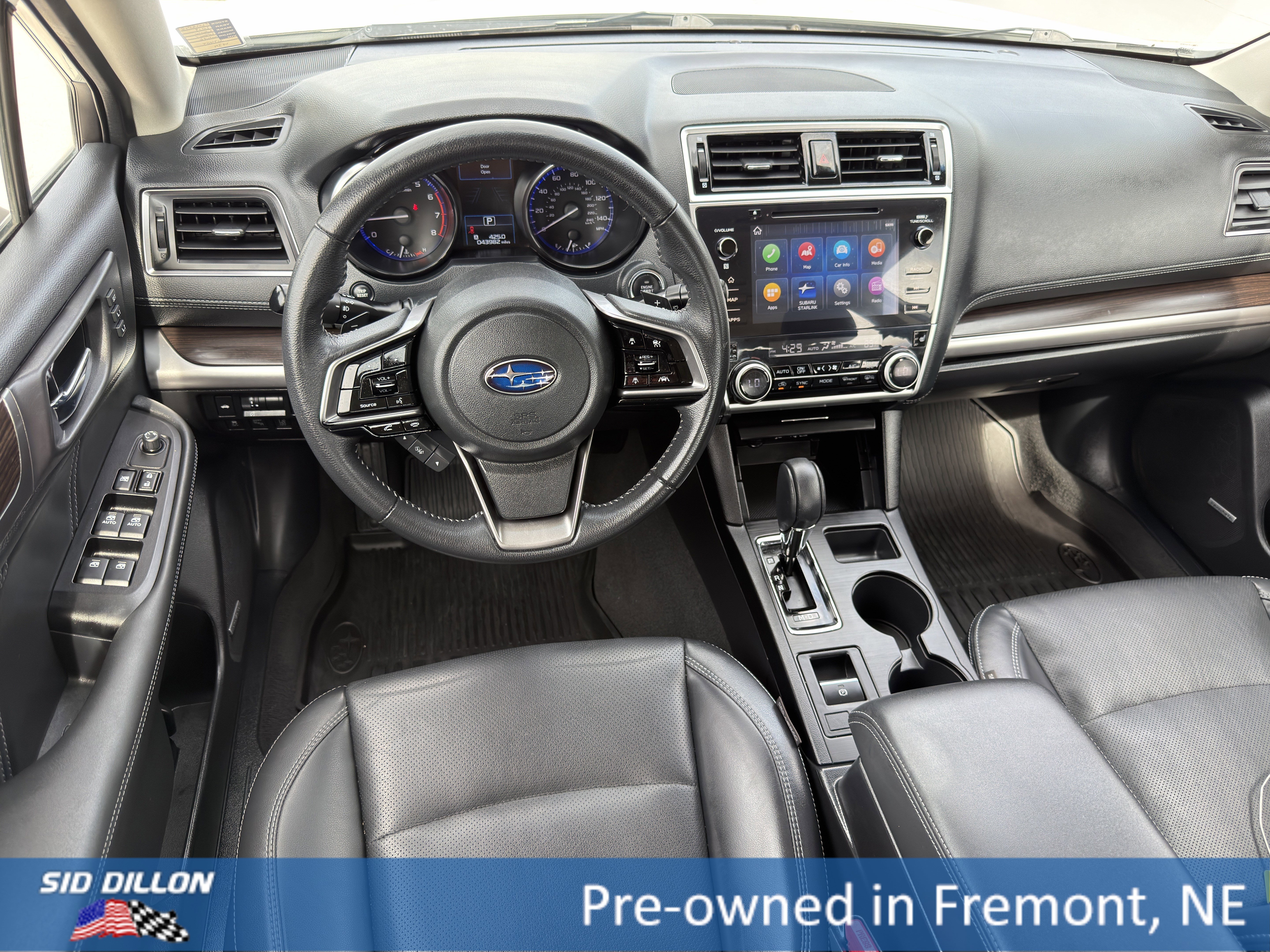 Used 2019 Crystal White Pearl Subaru Limited image 7