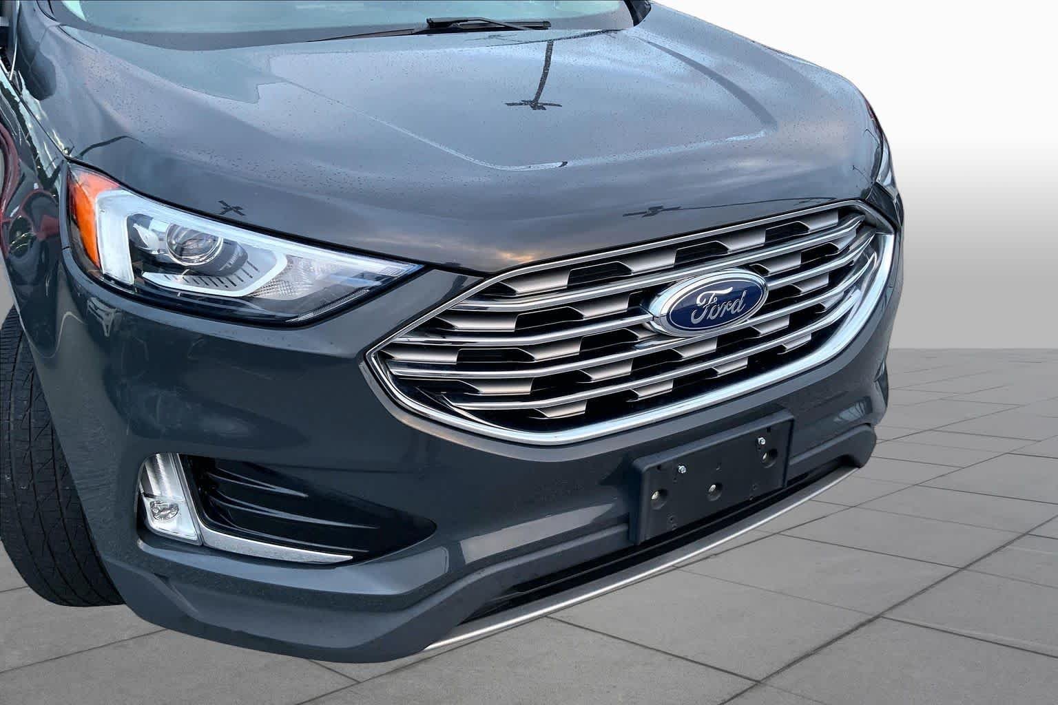 Used 2021 Lithium Gray Ford SEL image 27