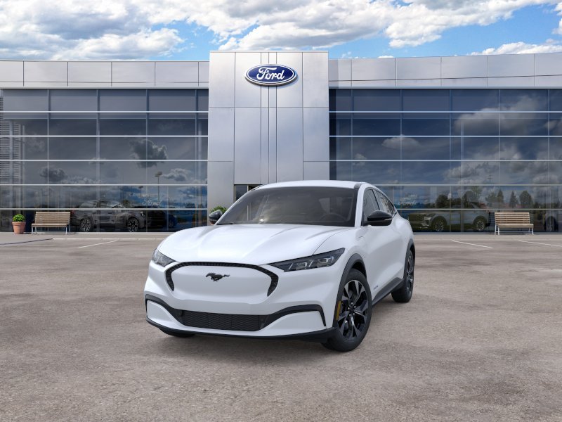 New 2026 Star White Metallic Tri-coat Ford Select image 2