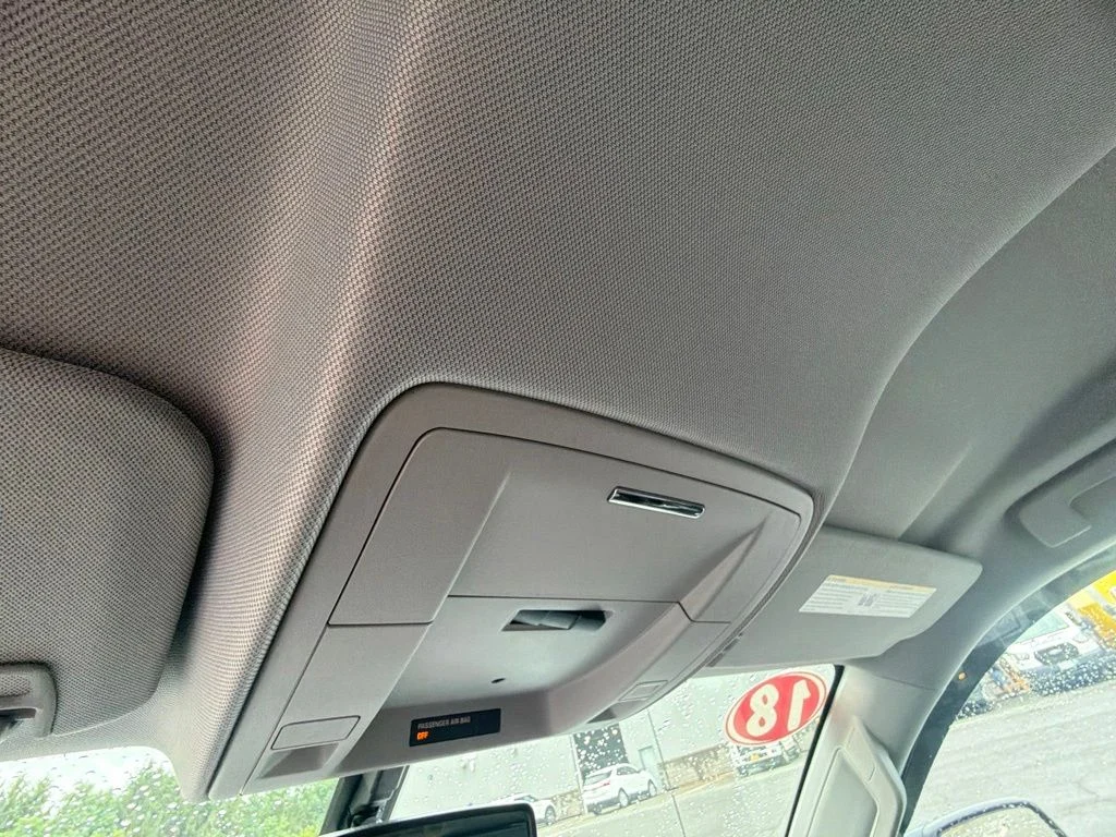 Used 2018 Gray Chevrolet LT image 21