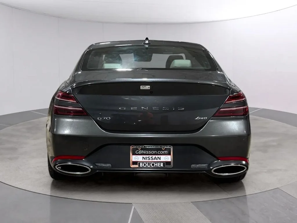 Used 2024 Makalu Gray Genesis 2.5T image 5