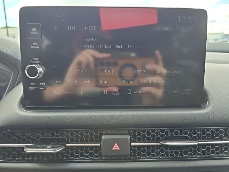 Used 2024  Honda EX-L image 15