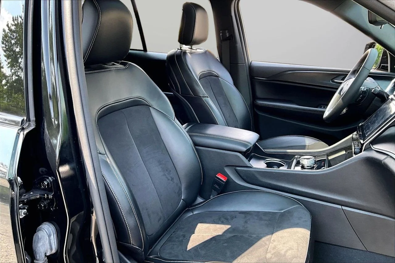 Certified Used 2024 Black Jeep Altitude X image 23