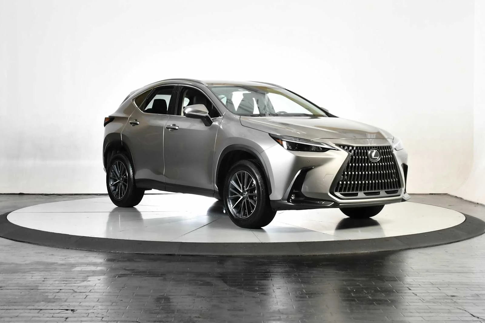 Certified Used 2025 ATOMIC SILVER Lexus  image 9