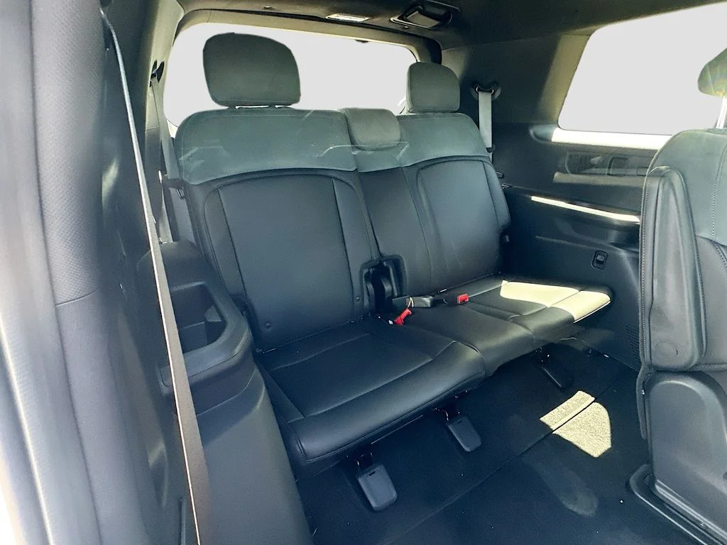 New 2027 Glacial White Kia X-Pro SX Prestige image 29