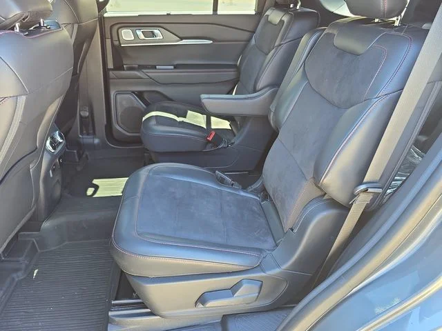 Used 2025 Gray Ford ST image 24