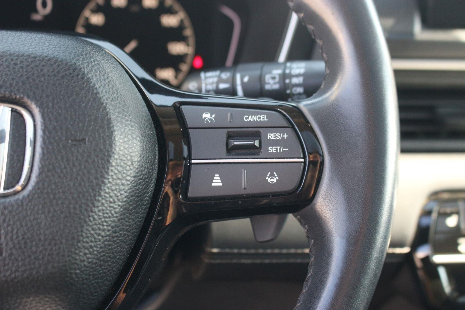 Used 2024 Gray Honda Touring image 21