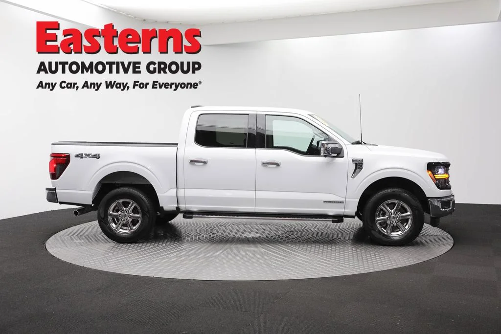 Used 2024 White Ford XLT image 4