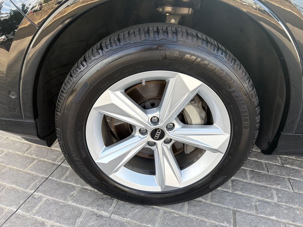 2023 Audi Q7 Premium Plus - Photo 27