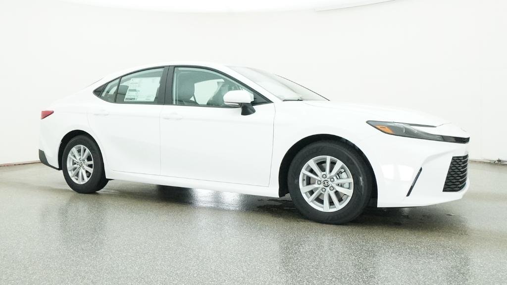 New 2026 Ice Cap Toyota LE image 17