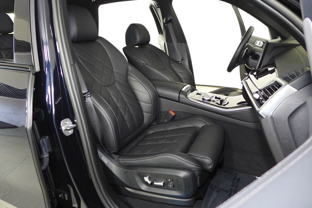 Used 2024 Carbon Black Metallic BMW sDrive40i image 19