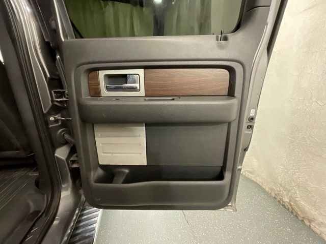 Used 2014 Gray Ford Lariat image 24