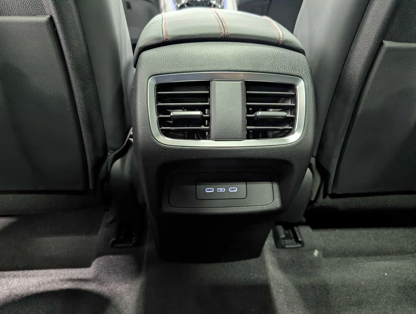 2026 Acura RDX A-Spec Package - Photo 18