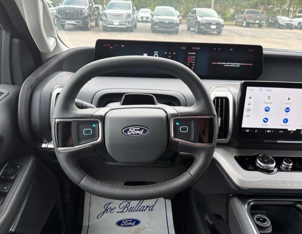 New 2027 Dark Matter Gray Metallic Ford Active image 3