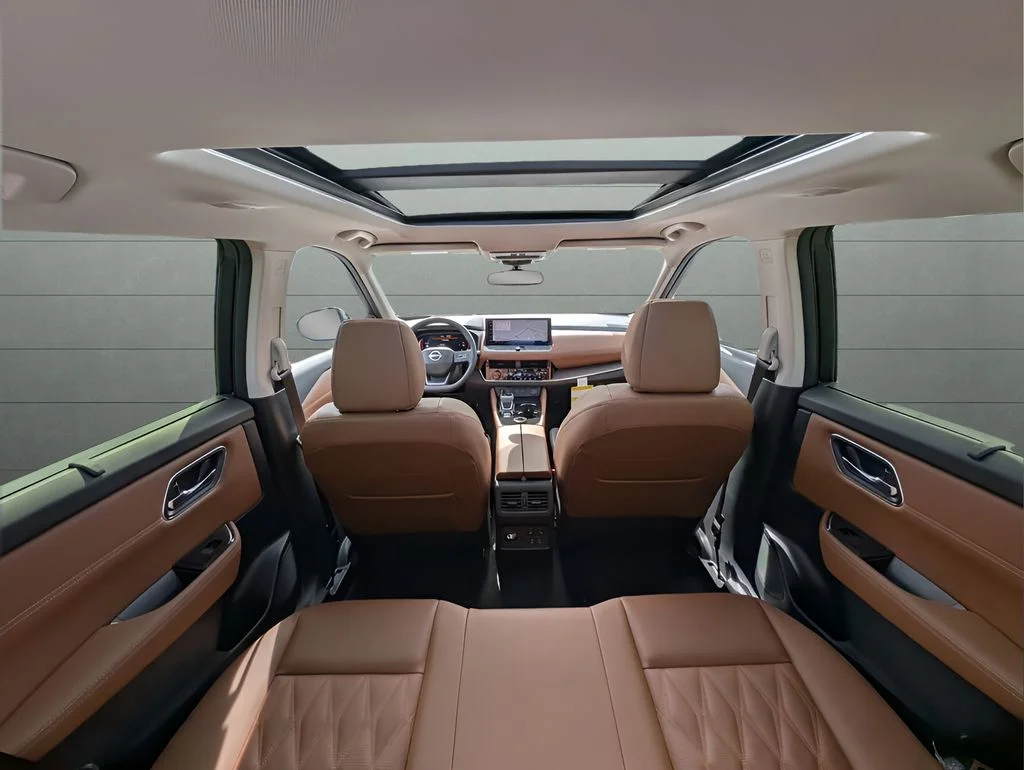 New 2026 White Nissan Platinum image 21