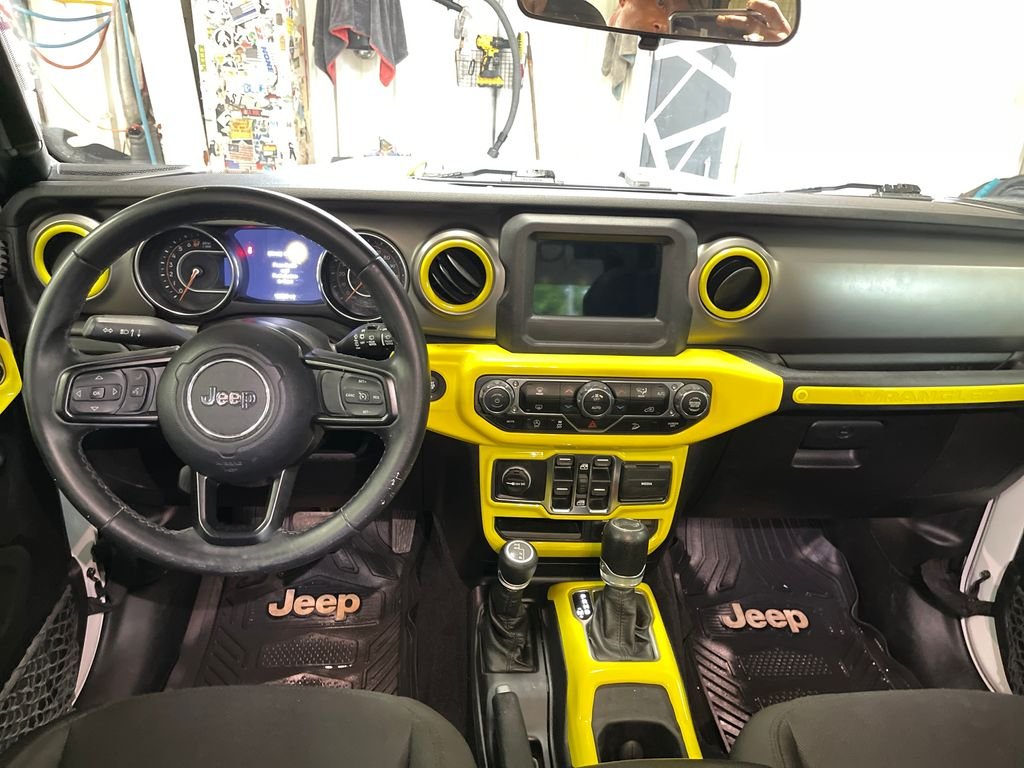 Used 2020 White Jeep Unlimited Sport S image 16
