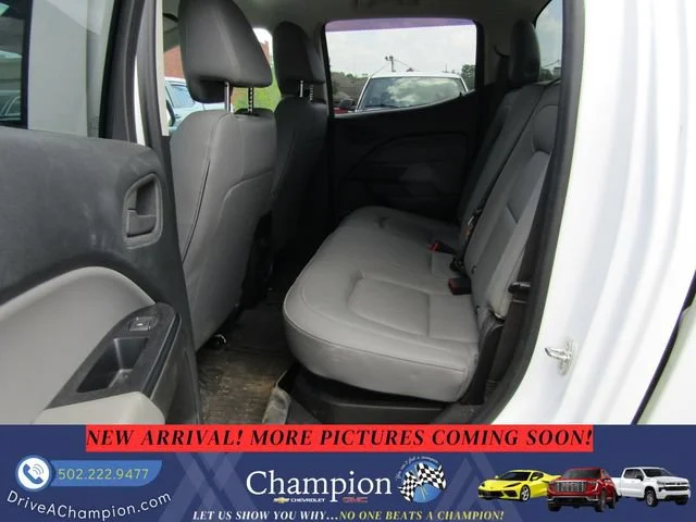 Used 2022 Summit White Chevrolet WT image 9
