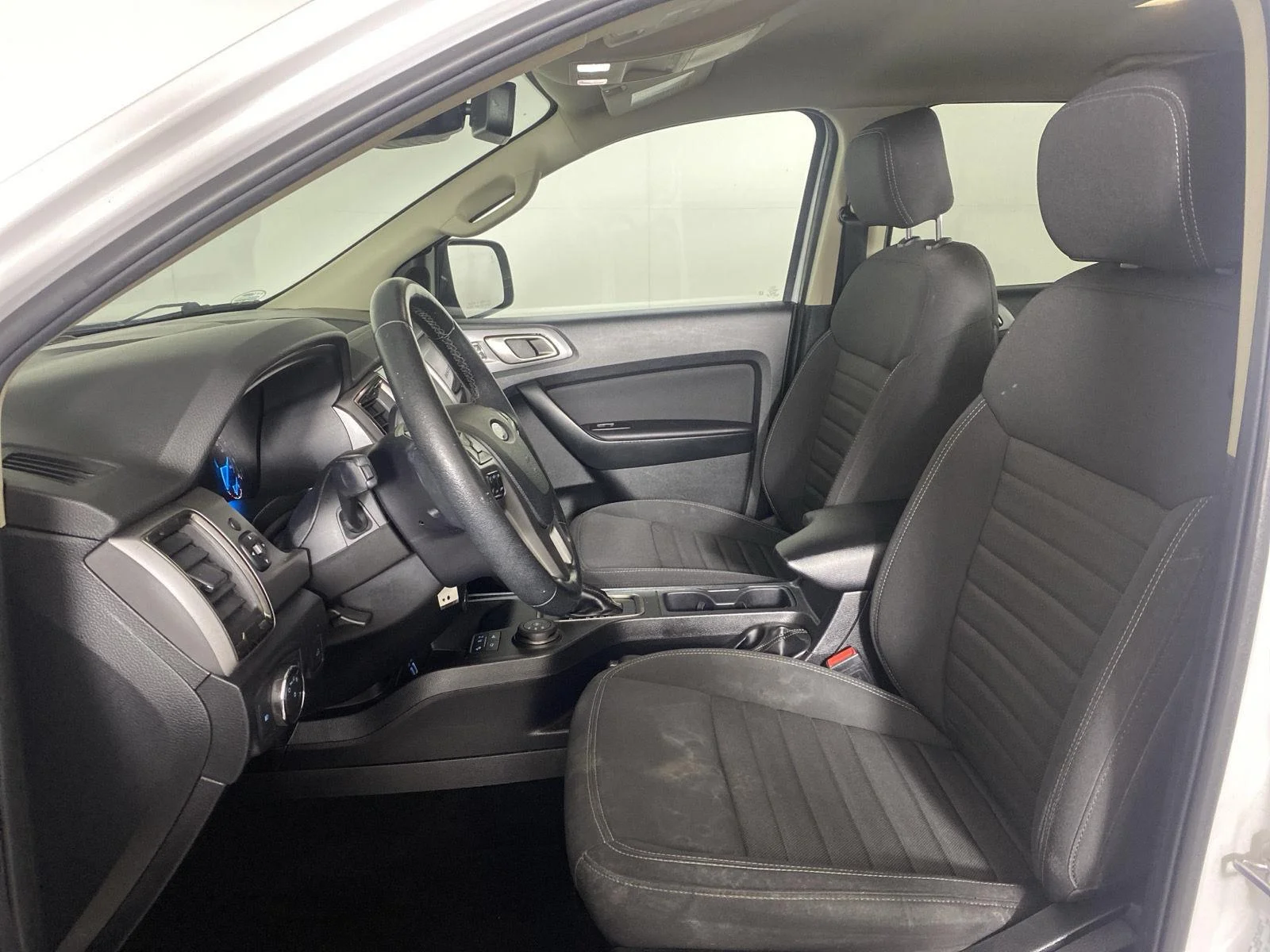 Used 2021 Oxford White Ford  image 15