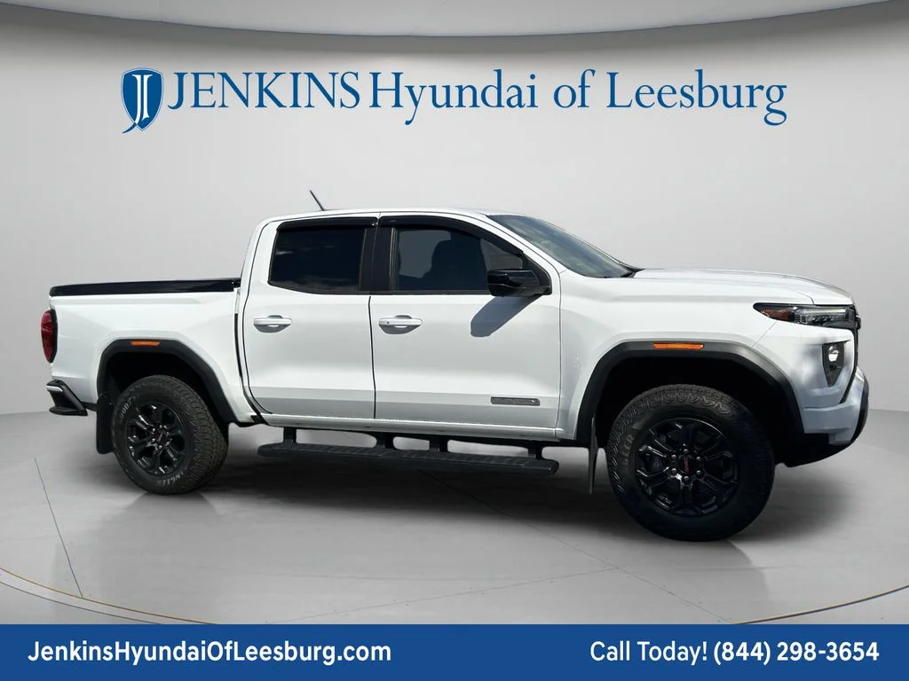 Used 2024 White GMC Elevation image 2