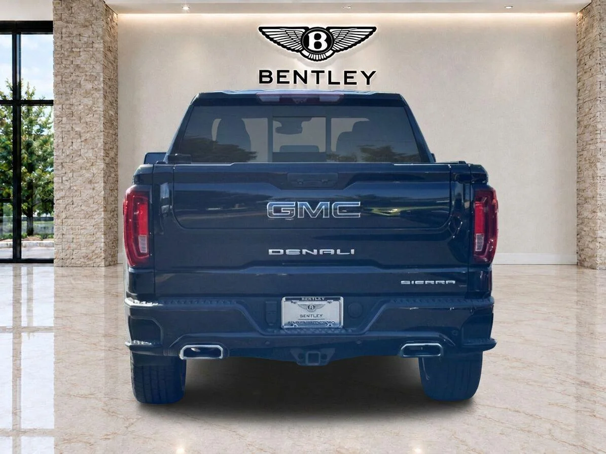 Used 2023 Onyx Black GMC Denali Ultimate image 4