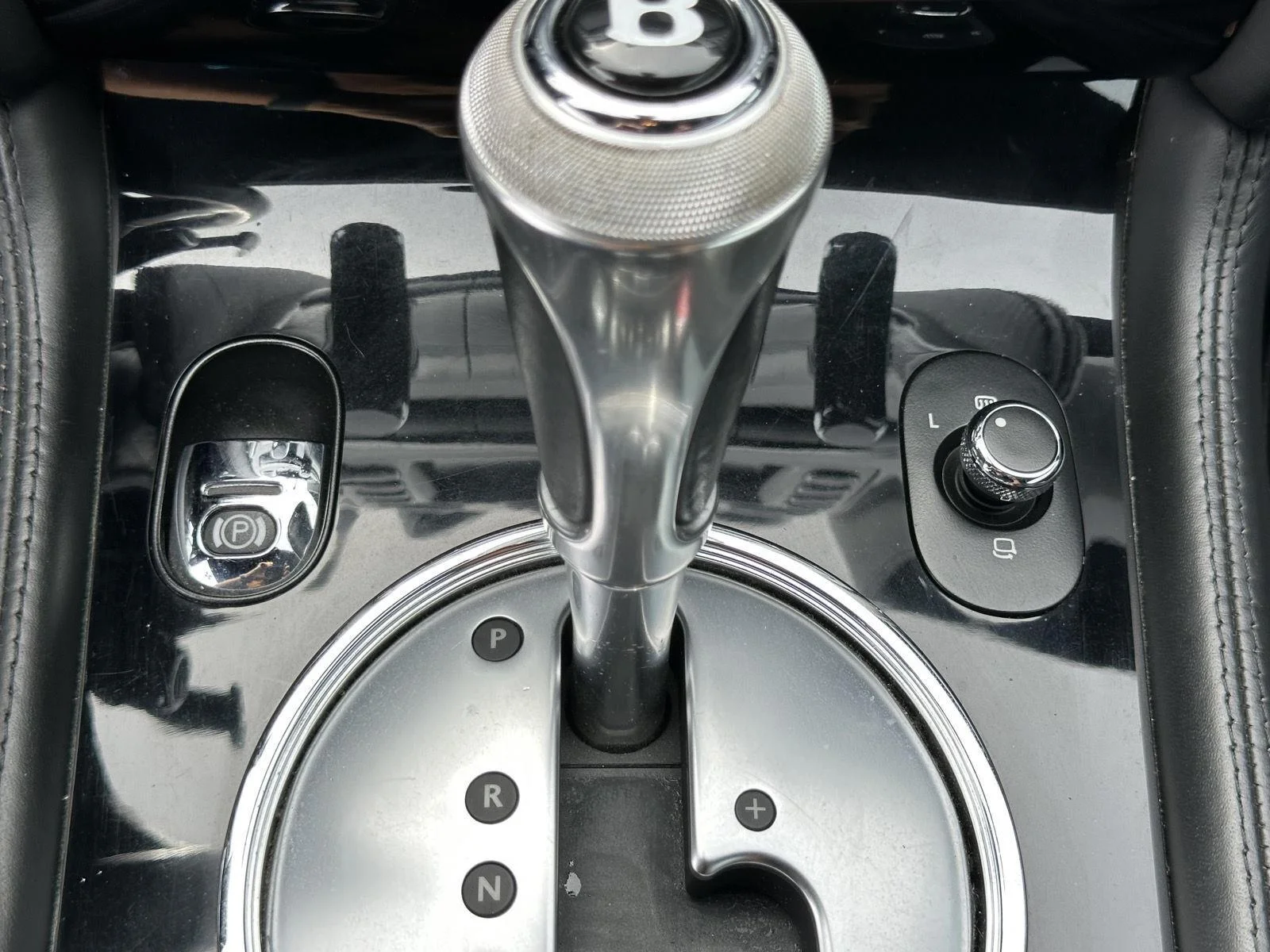Used 2005 Beluga Bentley GT image 29